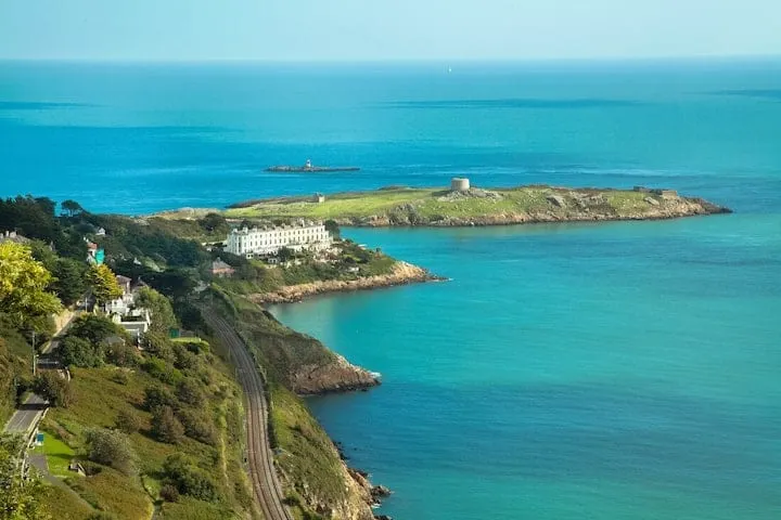 Killiney Historic Estate Executive Suite - Image 1