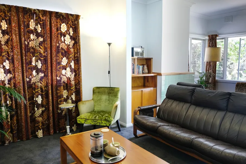 Nostalgic Mid-Century Adelaide Hills Cottage - Image 1