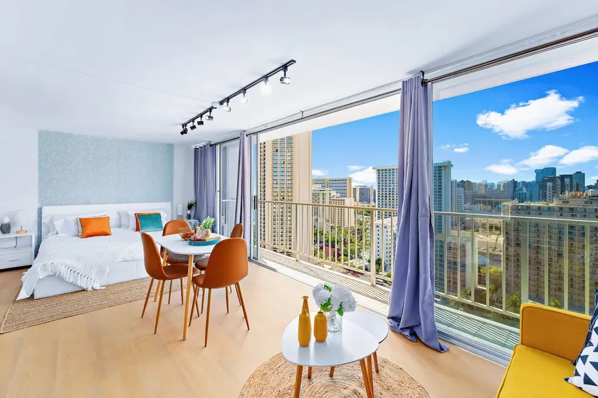 25thFl Ocean View 1blk to Waikiki Beach King Condo - Image 1