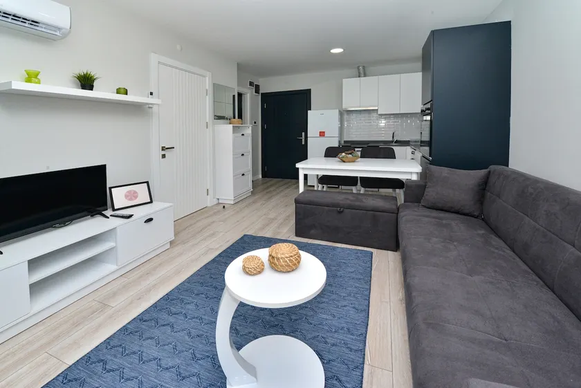 Suite with city view in the comfort of your home! - Image 1