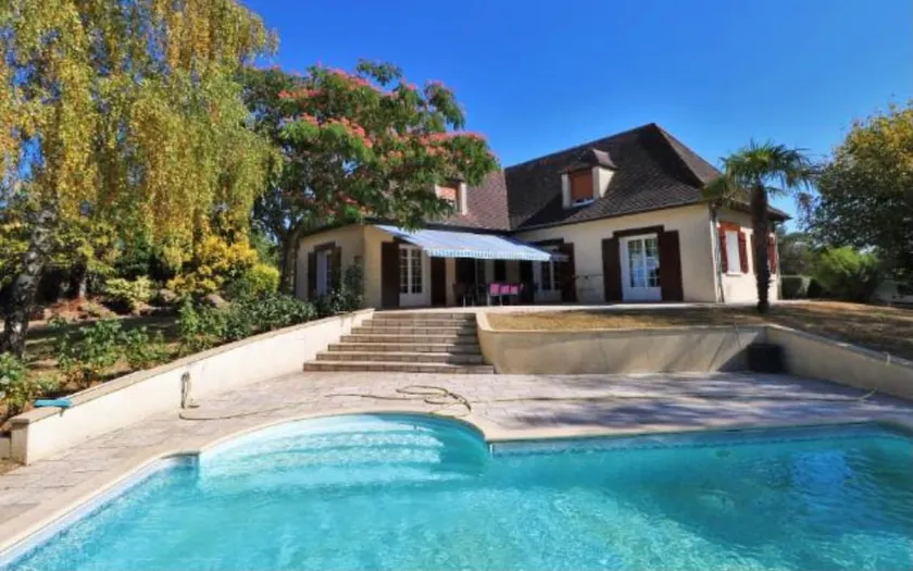 Belreal Villa Lima Nature's Retreat 1h30 S Paris - Image 1
