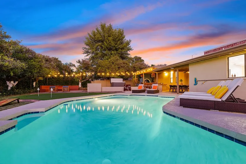Heated Pool | Hot Tub | Pool Table | Game Room - Image 1