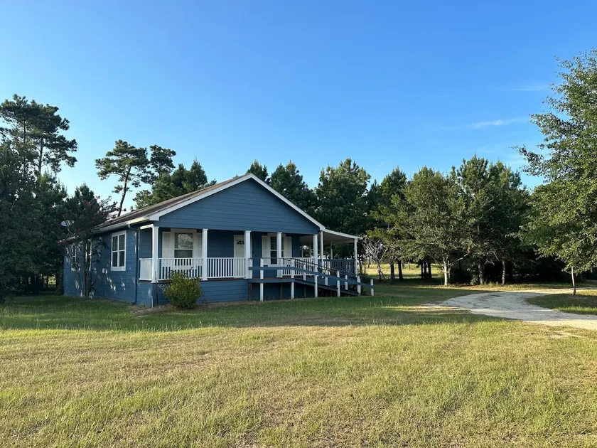 Guest House in Stoneham - Image 1