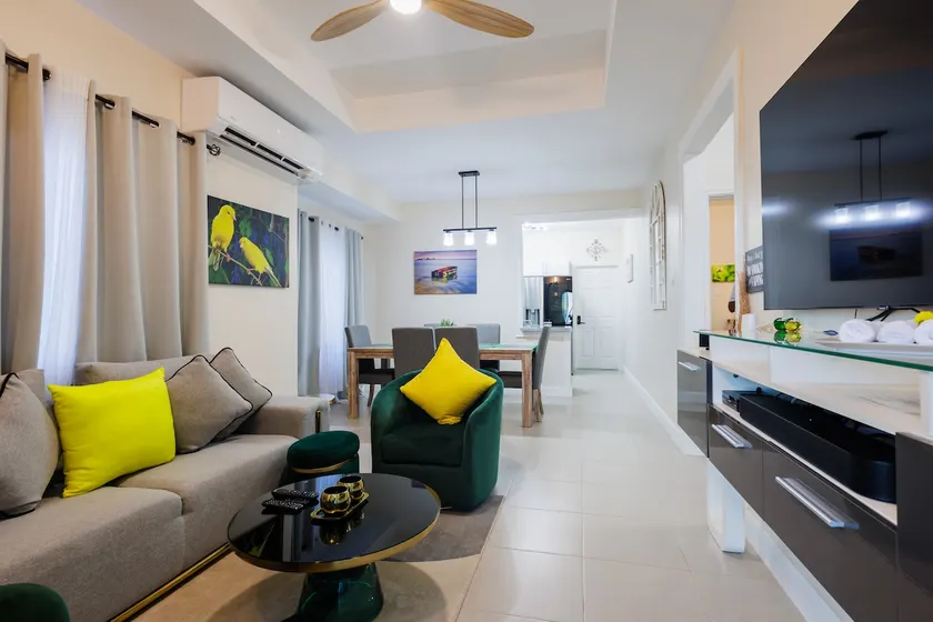 Welcome to our Ocean View Villa Solar/Starlink/Gym - Image 1