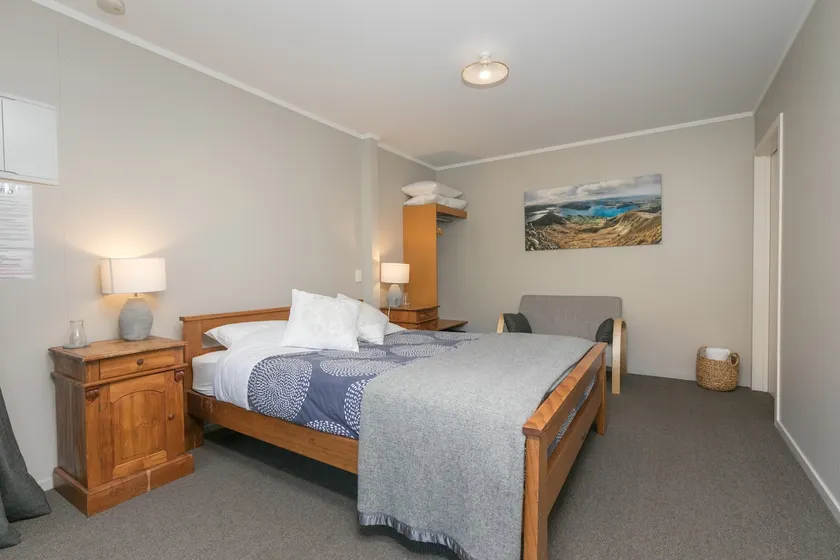 The Shed Guesthouse - Image 1