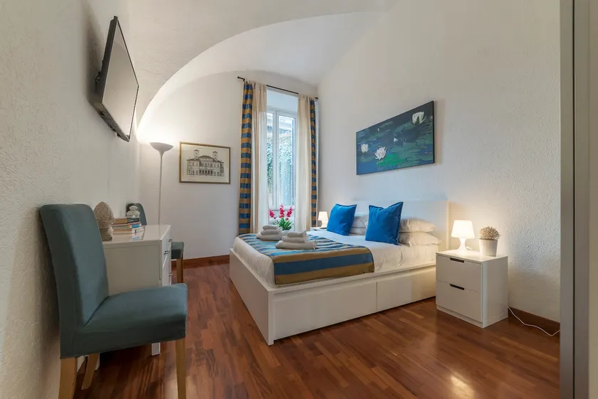 CS Piazza Venezia Apartment - Image 1
