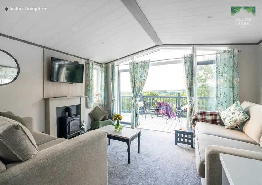 Treetop Lodge - Luxury holiday chalet near Bude - Image 1