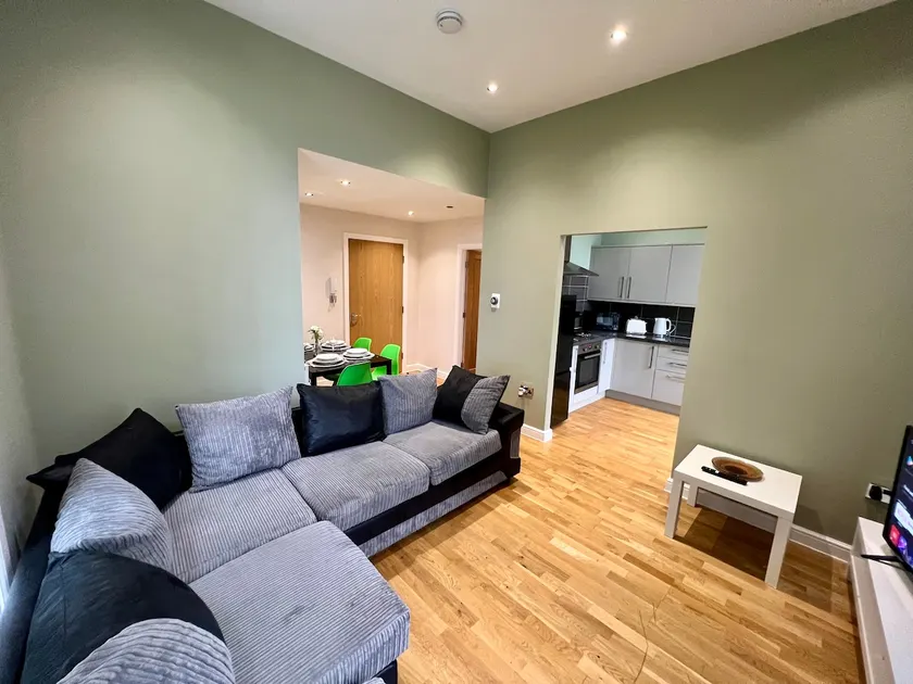 Edgerton Suites - Image 1