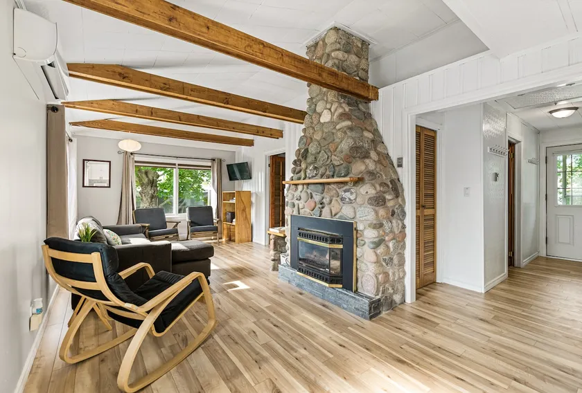 Beautiful Cottage in Shediac - Image 1