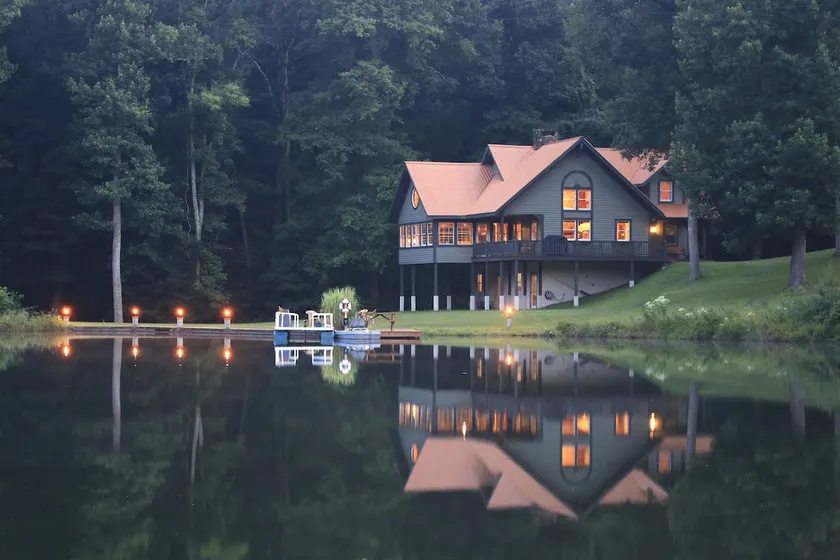 Secluded Family Retreat - Image 1