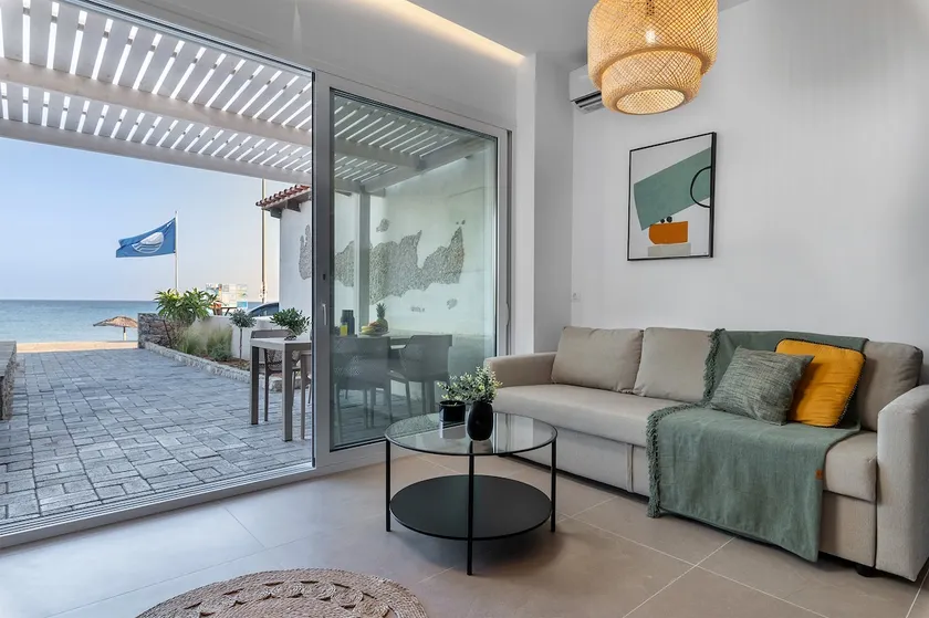 Bluetique Seaside Suites - Image 1