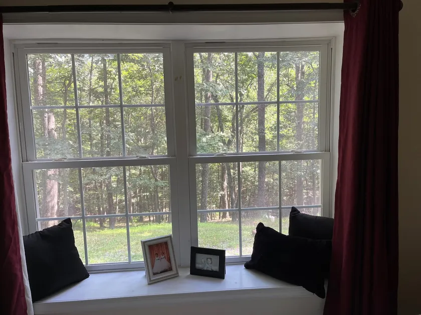 Cabin apartment in basement - Image 1