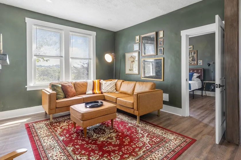 King Beds | Off-Street Parking | New Reno - Image 1