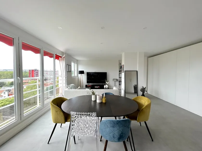 Apartment near Paris and Orly - Image 1