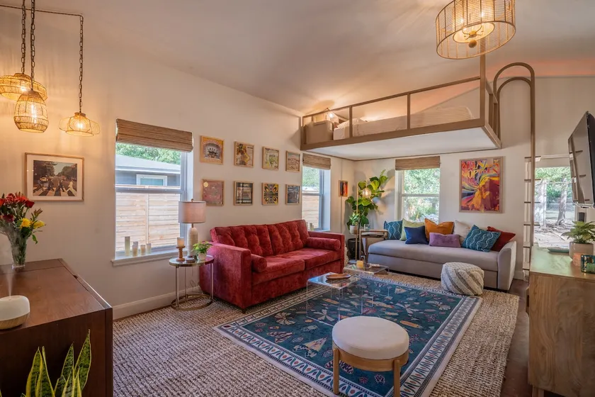 Cozy Austin Stay • Perfect for Couples or up to 6 - Image 1