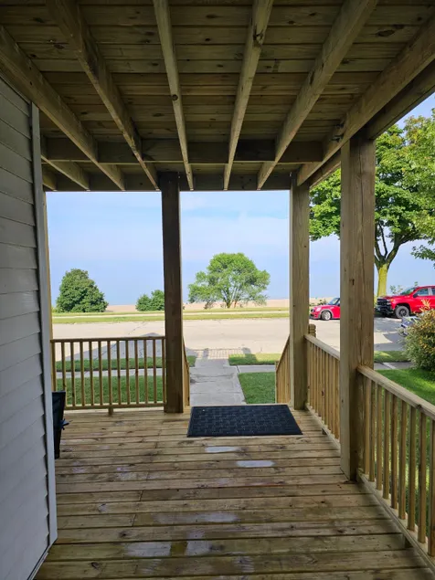 Lakeside Haven Oasis - Image 1