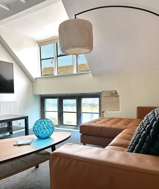 2 Wells Court Austin Street Stamford Lincs PE9 2QR - Image 1