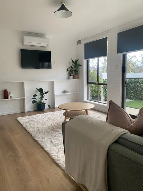Cute and cosy, close to town! - Image 1