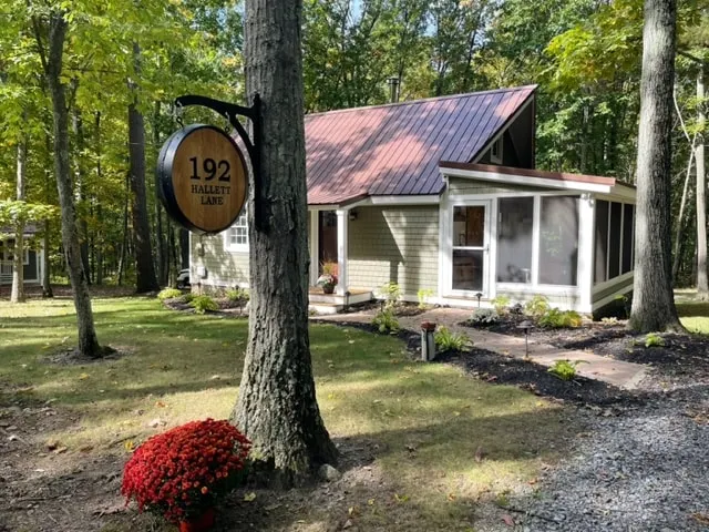 Couple's Retreat - Image 1
