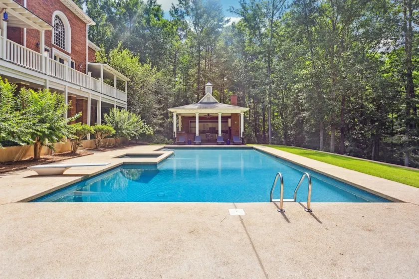 Luxury Estate w/Pool|Multifamily friendly| Pool! - Image 1