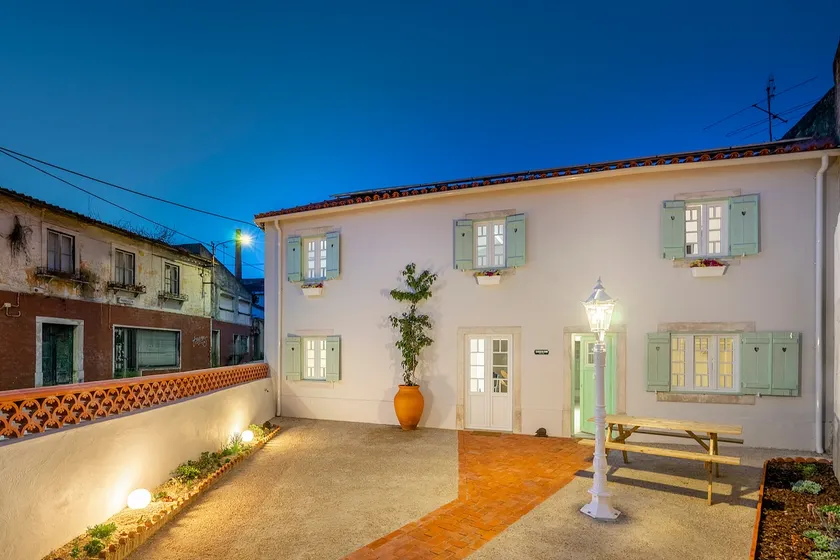 Perfect Downtown Retreat - Image 1