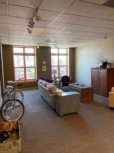 Spacious Apartment over bakery on Historic Street - Image 1