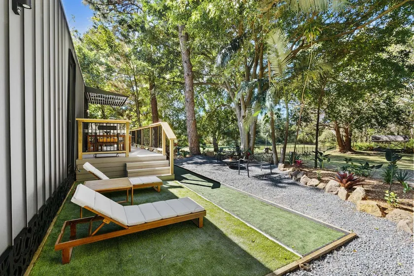 Tallow Pod - One Bedroom - Image 1