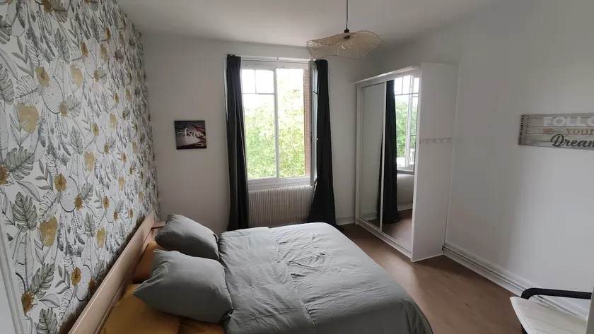 Pleasant accommodation - Image 1