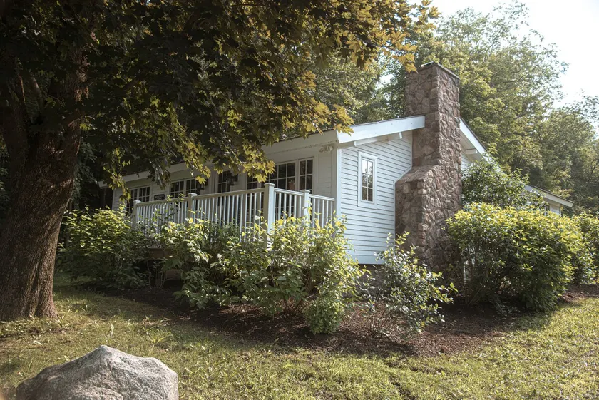 Brook Bound Inn - Image 1