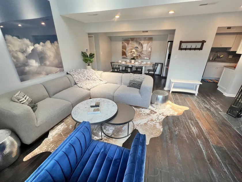 Beach Zen 3BR Condo w/ Pool - Image 1