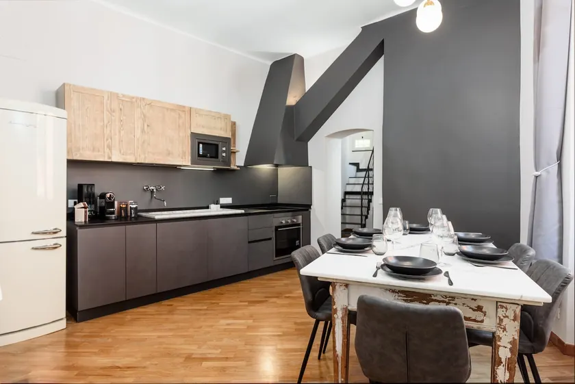 Exclusive 130 sqm + Terrace [San Vincenzo] - Image 1