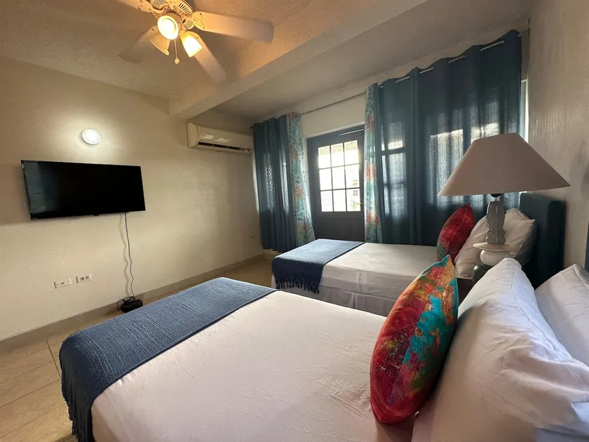 St. Lawrence Suites - Suite One - Image 1
