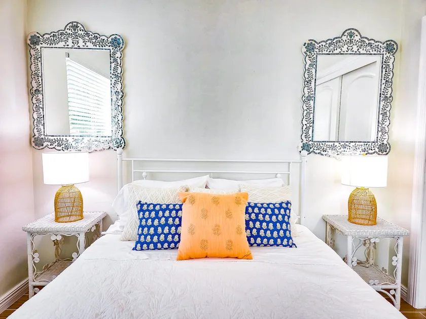 Sandy Toes, Furry Friends – Your Studio Awaits! - Image 1