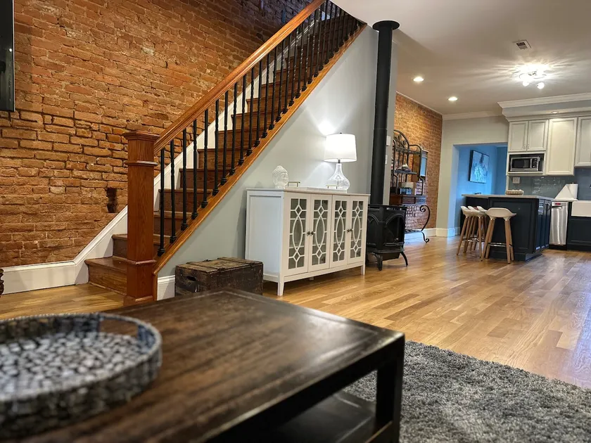Philly Fishtown Peaceful Haven | Parking & Yard - Image 1