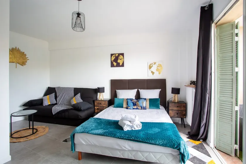 4 rooms near airport,tram - Image 1