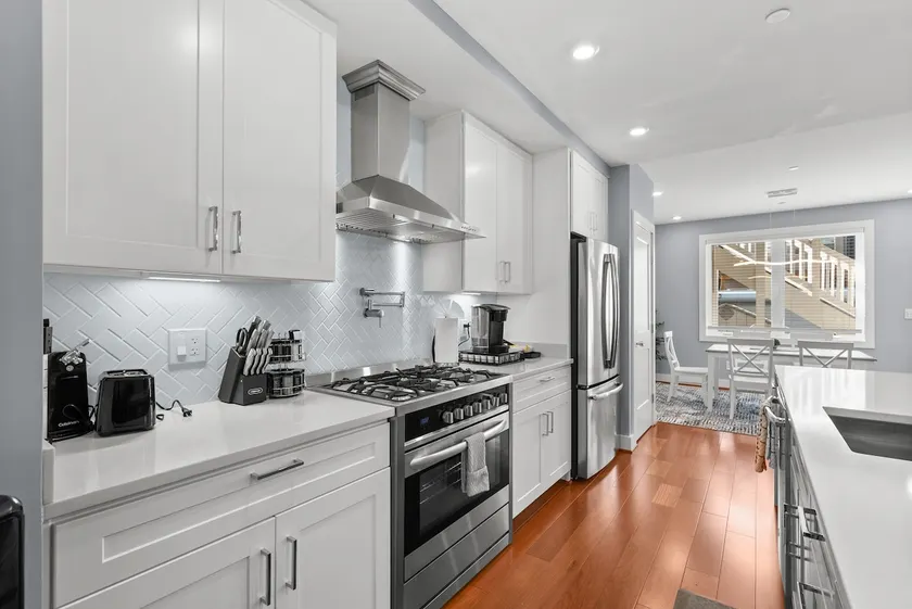 Renovated 2Level Flat+H St+Laundry - Image 1
