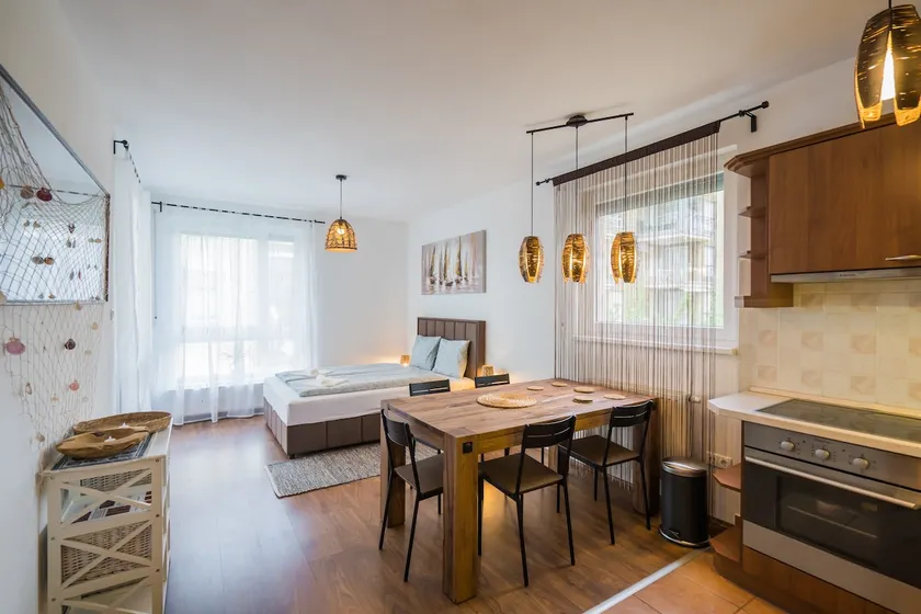 Fisherman's Apartment Aranypart right on the beach - Image 1