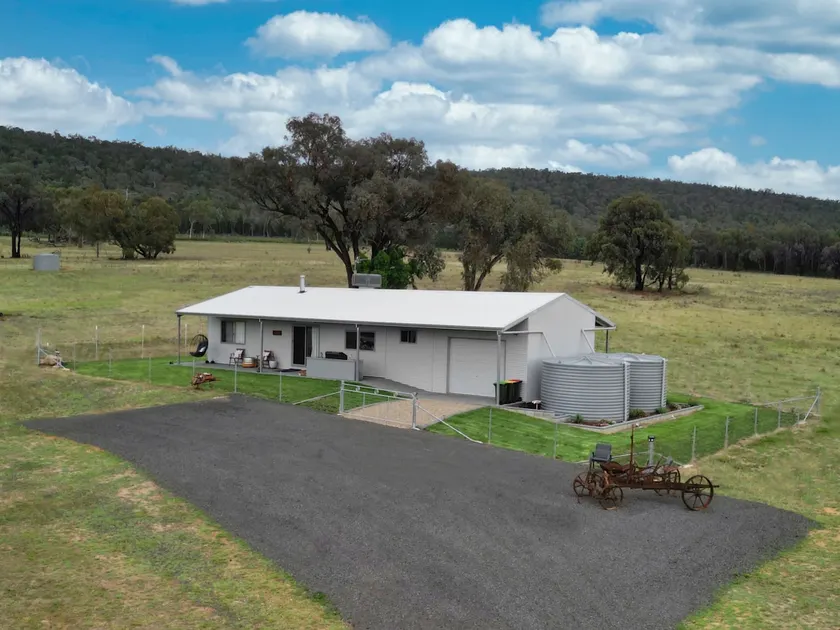 Kangarooby Cottage - A Peaceful Off-grid Escape - Image 1
