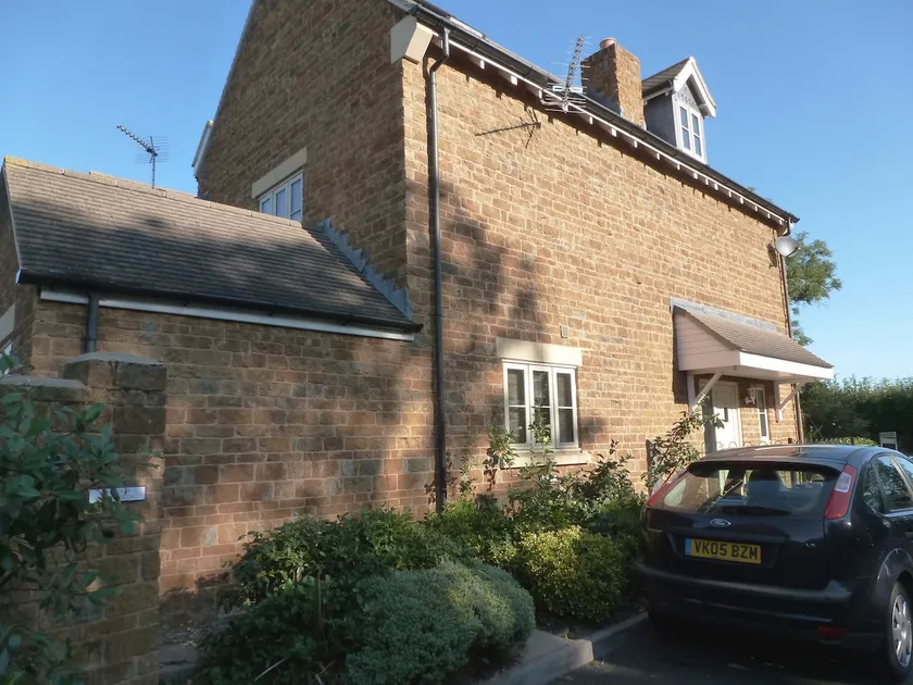 Tall Trees. Luxury North Cotswold cottage - Image 1