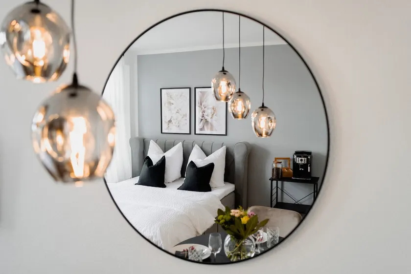 Design oasis for 3 with a view of Wismar harbor - Image 1