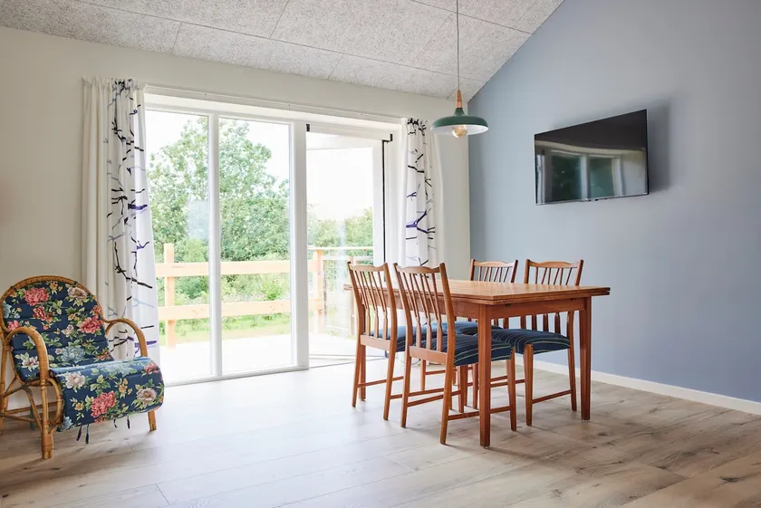 Cozy apartment in the countryside - Image 1