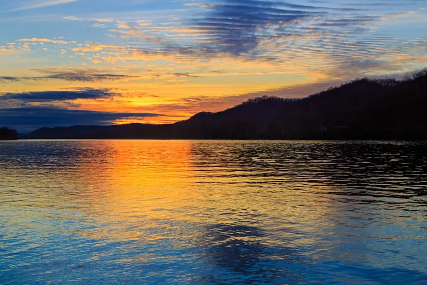 Riverview cabin on the Ohio River(pet friendly) - Image 1