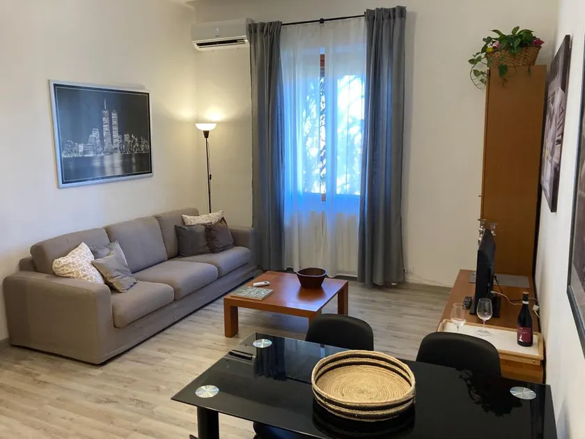 Cassia Nerone quiet and peaceful apartment - Image 1