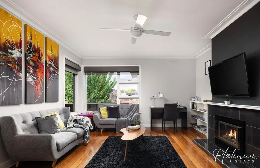 Luxury on Webster – Upscale 2BR Close to Hospital - Image 1