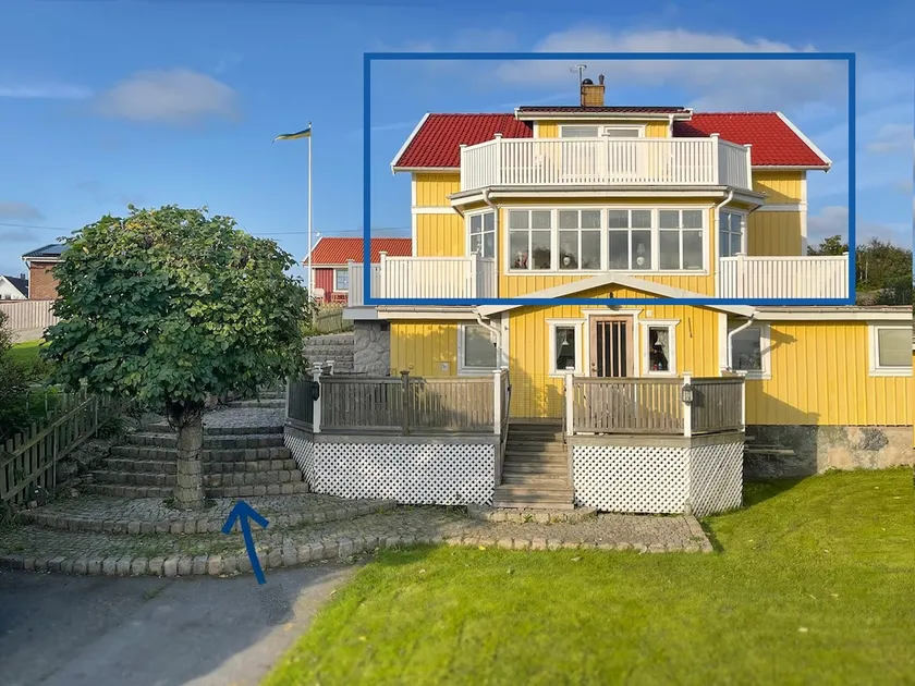 Two-story house centrally located on Hönö - Image 1