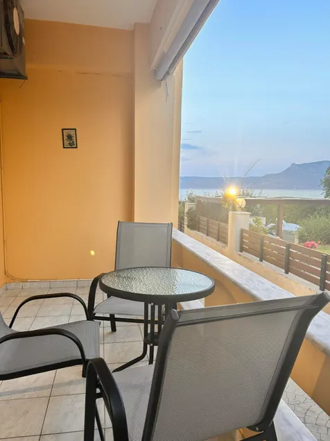 TheaSea-cozy apartments 3 - Image 1