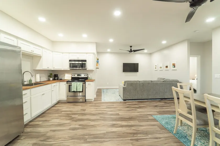 Delightfully Sunny Casita - Image 1