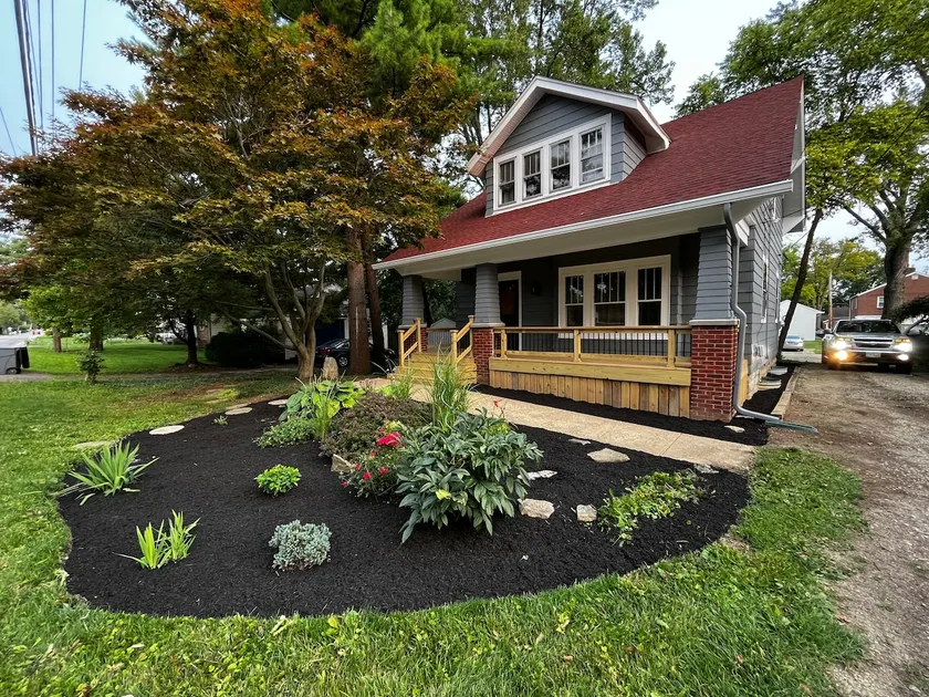 ”The Owl's Nest” Updated Craftsman-Old Towne Park - Image 1