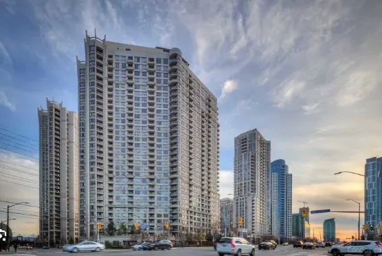 Spacious 3BR +2BT w/ 1 Parking! Spectacular Views! - Image 1