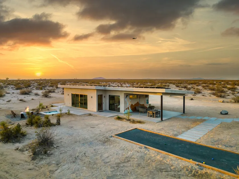 Starlit Dunes - Spa, pool table, bocce, table tennis & endless views - Image 1